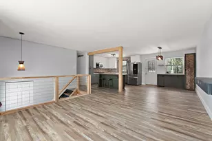 624 N 50 W, Valparaiso, IN 46385 - Photo 3