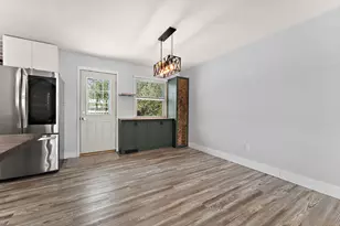 624 N 50 W, Valparaiso, IN 46385 - Photo 5