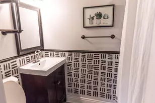 6911 Hohman Ave, Hammond, IN 46324 - Photo 9