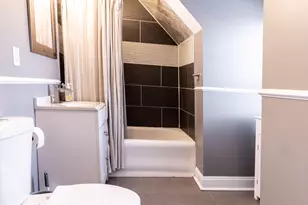 6911 Hohman Ave, Hammond, IN 46324 - Photo 13