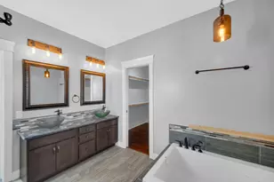 10427 N 600 W, Demotte, IN 46310 - Photo 17