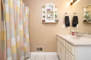 7546 Mary Kay Ct, Crown Point, IN 46307 - Photo 15