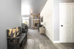 7546 Mary Kay Ct, Crown Point, IN 46307 - Photo 3