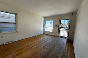 1593 Kenilworth Dr, Calumet City, IL 60409 - Photo 3