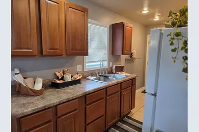 1314 E Miller Street, Griffith, IN 46319 - Photo 9