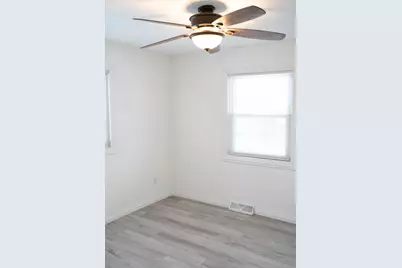 919 Seneca Drive, Crown Point, IN 46307 - Photo 17