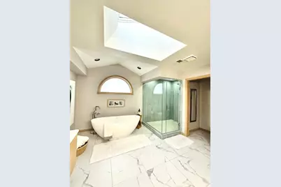 2480 E Lakeshore Drive, Crown Point, IN 46307 - Photo 49