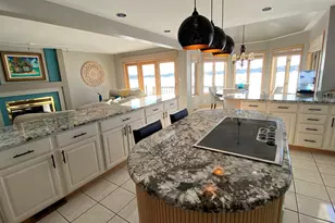 2480 E Lakeshore Dr, Crown Point, IN 46307 - Photo 25