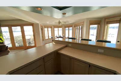 2480 E Lakeshore Drive, Crown Point, IN 46307 - Photo 93