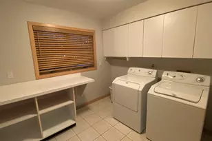 2480 E Lakeshore Dr, Crown Point, IN 46307 - Photo 139