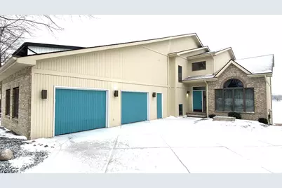 2480 E Lakeshore Drive, Crown Point, IN 46307 - Photo 1