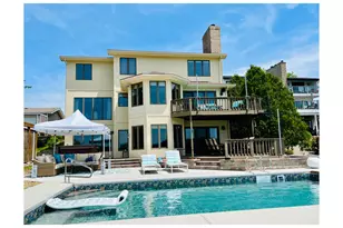 2480 E Lakeshore Dr, Crown Point, IN 46307 - Photo 3