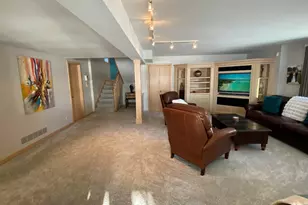 2480 E Lakeshore Dr, Crown Point, IN 46307 - Photo 107