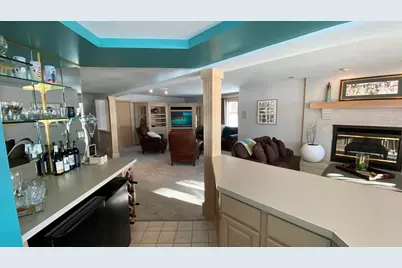 2480 E Lakeshore Drive, Crown Point, IN 46307 - Photo 97