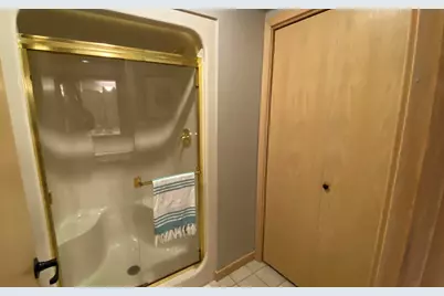 2480 E Lakeshore Drive, Crown Point, IN 46307 - Photo 115