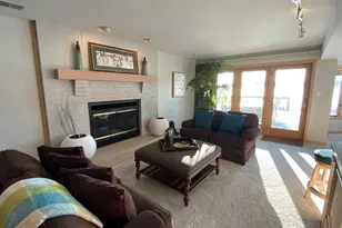 2480 E Lakeshore Dr, Crown Point, IN 46307 - Photo 101