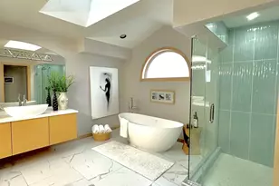 2480 E Lakeshore Dr, Crown Point, IN 46307 - Photo 5