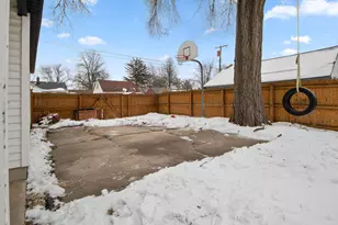 337 N Virginia St, Hobart, IN 46342 - Photo 13