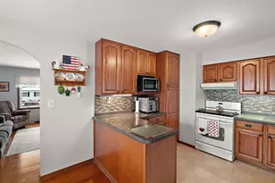 5851 Newport Ave, Portage, IN 46368 - Photo 5