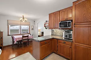 5851 Newport Ave, Portage, IN 46368 - Photo 7