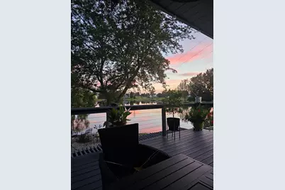 284 Castlewood Drive, Valparaiso, IN 46385 - Photo 11