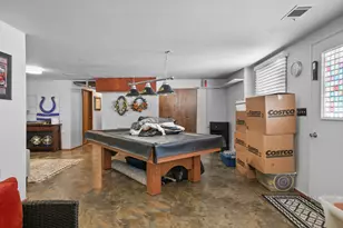 284 Castlewood Dr, Valparaiso, IN 46385 - Photo 43