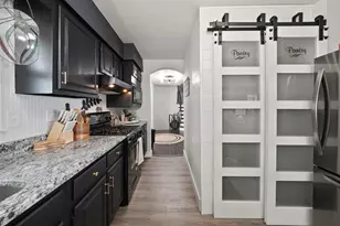 284 Castlewood Dr, Valparaiso, IN 46385 - Photo 21