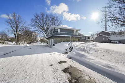 284 Castlewood Drive, Valparaiso, IN 46385 - Photo 5