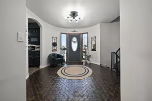 284 Castlewood Dr, Valparaiso, IN 46385 - Photo 19