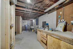 2044 Hidden Valley Dr, Crown Point, IN 46307 - Photo 27