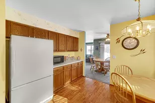 8613 Van Buren St, Merrillville, IN 46410 - Photo 7