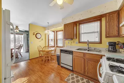 8613 Van Buren Street, Merrillville, IN 46410 - Photo 5