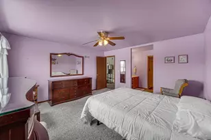 8613 Van Buren St, Merrillville, IN 46410 - Photo 9