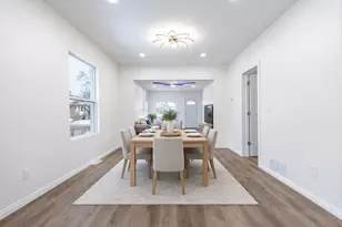 1119 Sibley St, Hammond, IN 46320 - Photo 5