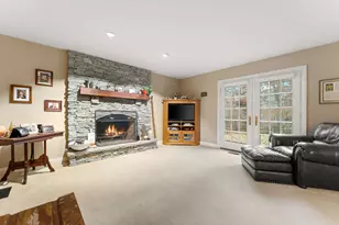 8416 E 400 N, Rolling Prairie, IN 46371 - Photo 11