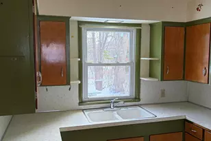 1135 Lakeview Dr, Schererville, IN 46375 - Photo 3