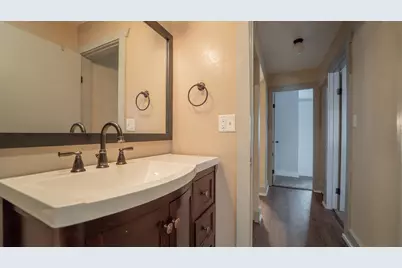 1058 W 61st Avenue, Merrillville, IN 46410 - Photo 15