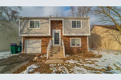 1058 W 61st Avenue, Merrillville, IN 46410 - Photo 1