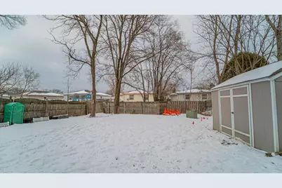 1058 W 61st Avenue, Merrillville, IN 46410 - Photo 27