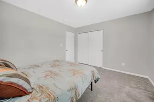 5450 Pierce St, Merrillville, IN 46410 - Photo 17