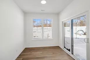 4064 Reflection Pl, Valparaiso, IN 46385 - Photo 11