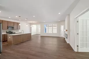 4064 Reflection Pl, Valparaiso, IN 46385 - Photo 5