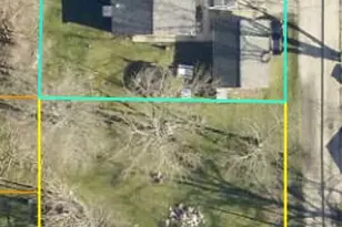 8172 E Emery Rd, New Carlisle, IN 46552 - Photo 13