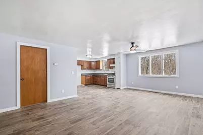 8172 E Emery Road, New Carlisle, IN 46552 - Photo 3