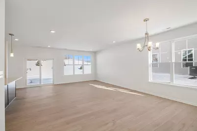 4060 Reflection Place, Valparaiso, IN 46385 - Photo 5