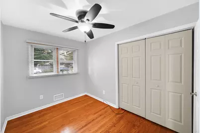 8939 Parrish Avenue, Highland, IN 46322 - Photo 11