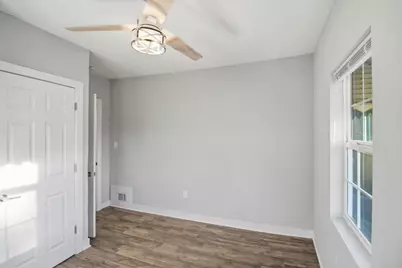 537 Harrison Street, Gary, IN 46402 - Photo 11