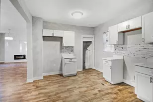 537 Harrison St, Gary, IN 46402 - Photo 7