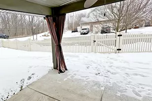 1176 Sawgrass Dr, Griffith, IN 46319 - Photo 35