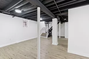 1207 Lakeview Ave, Whiting, IN 46394 - Photo 17